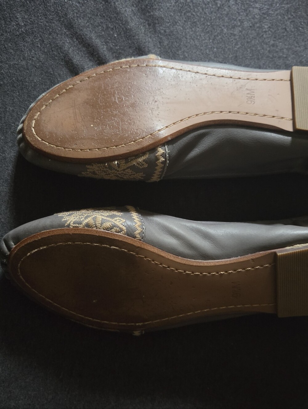 Black Embroidered Leather Womens Slip-On Shoes